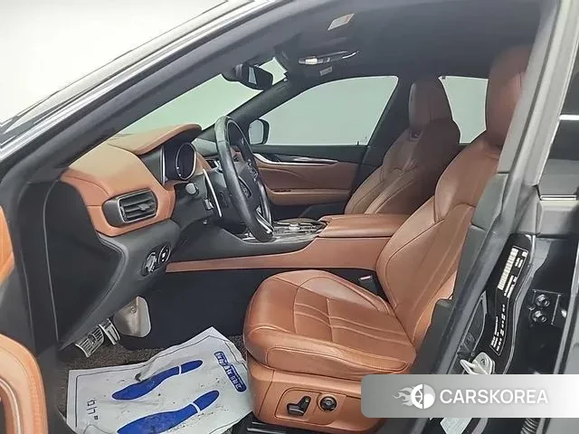 Maserati Levante 2019 Черный из Кореи, фото 2