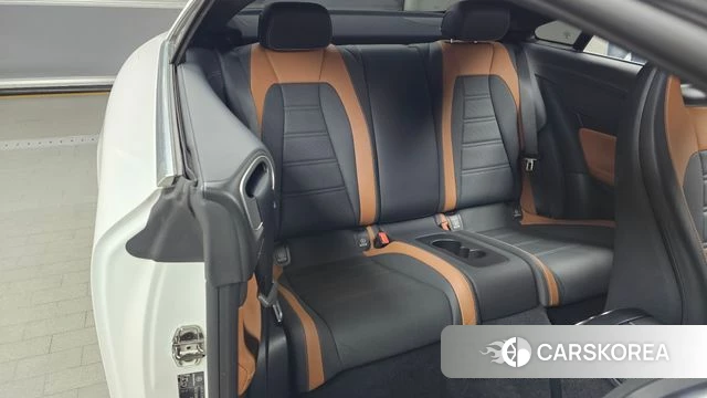 Mercedes-Benz E-Class W213 2021 Белый из Кореи, фото 2