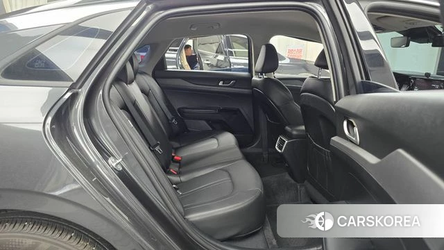 Kia K5 3rd generation 2023 Серый из Кореи, фото 2