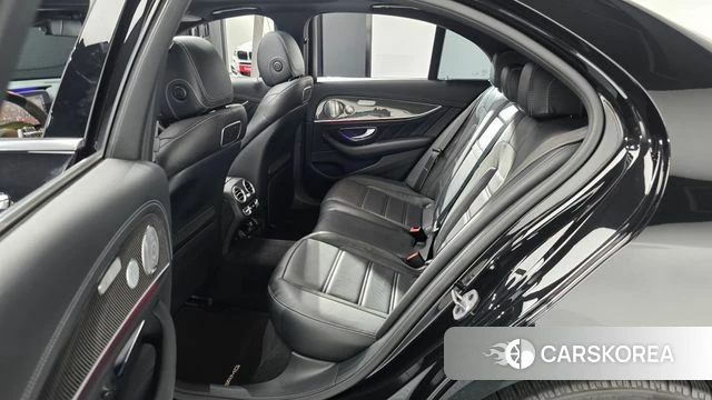 Mercedes-Benz E-Class W213 2019 Черный из Кореи, фото 2