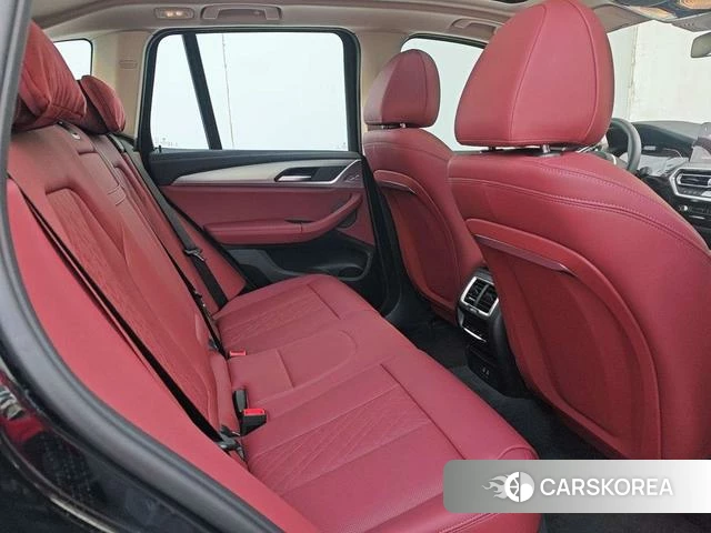 BMW iX3 2024 Черный из Китая, фото 2