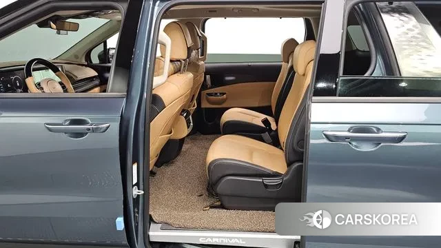 Kia Carnival 4th generation 2023 Небесно-голубой из Кореи, фото 2