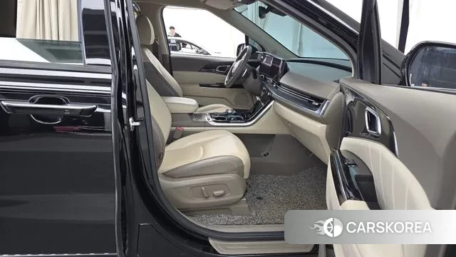 Kia Carnival 4th generation 2021 Черный из Кореи, фото 2