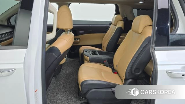 Kia Carnival 4th generation 2021 Белый из Кореи, фото 2