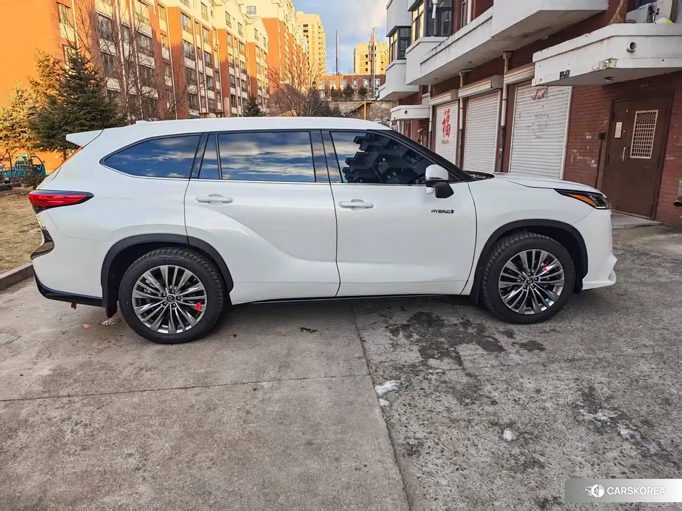 Toyota Highlander 2022 Белый из Китая, фото 2