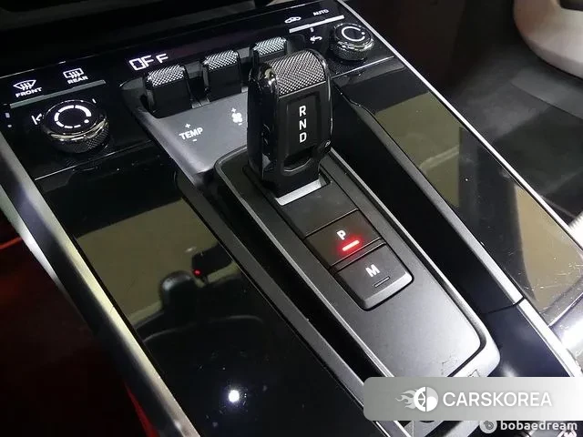 Porsche 911(992) 2023 Черный из Кореи, фото 2