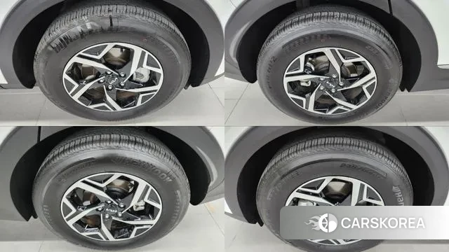 Kia Sportage 5th Generation 2024 Белый из Кореи, фото 2