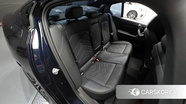 BMW 5 Series (G60) 2024 Синий из Кореи, фото 2