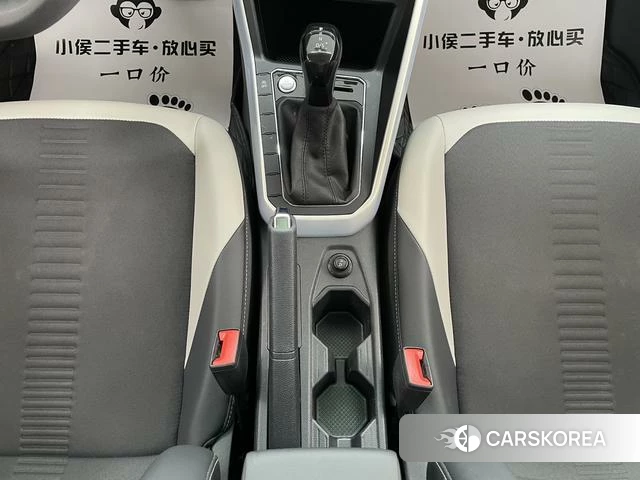 Volkswagen Polo 2021 Белый из Китая, фото 2