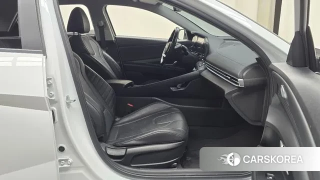 Hyundai Avante (CN7) 2021 Белый из Кореи, фото 2