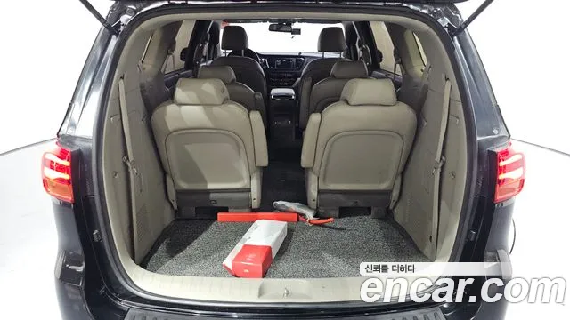Kia The New Carnival 2019 Черный из Кореи, фото 2