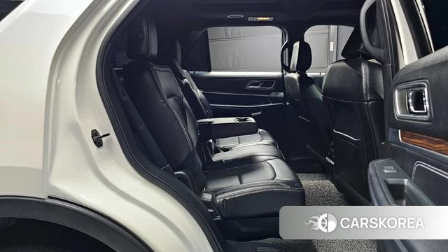 Ford Explorer 2018 Белый из Кореи, фото 2