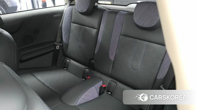 Mini Cooper C 4th generation 2024 Черный из Кореи, фото 2