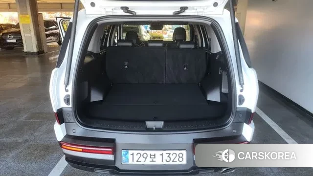 Hyundai Santa Fe (MX5) 2023 Белый из Кореи, фото 2