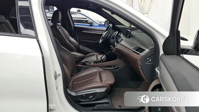 BMW X2 (F39) 2020 Белый из Кореи, фото 2