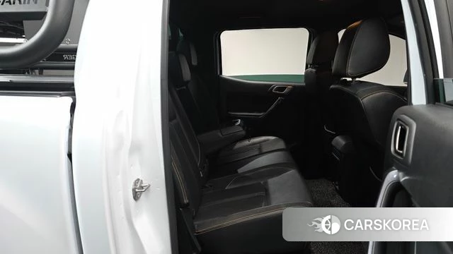 Ford Ranger 3rd Generation 2021 Белый из Кореи, фото 2