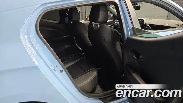 Hyundai Veloster (JS) 2020 Светло-серебряный цвет из Кореи, фото 2