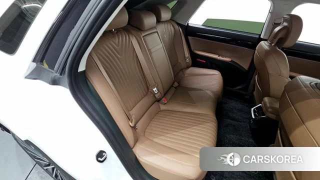 Hyundai Grandeur Hybrid (GN7) 2024 Белый из Кореи, фото 2