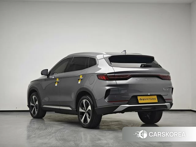 BYD Song PLUS DM 2022 Темно-серый из Китая, фото 2