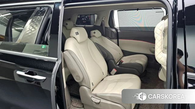 Kia The New Carnival 4th Generation 2025 Черный из Кореи, фото 2