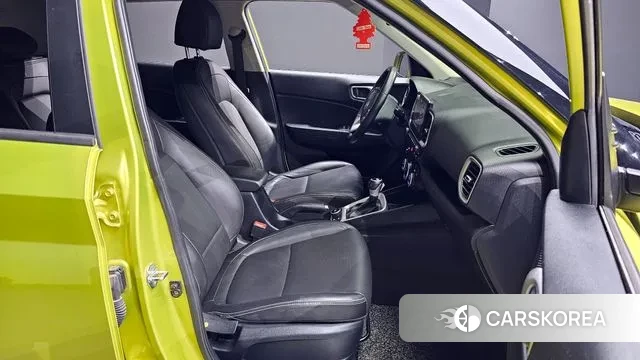 Hyundai Venue 2021 Желтый из Кореи, фото 2