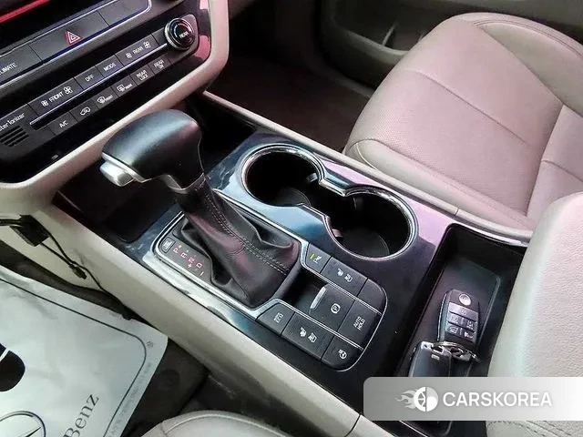 Kia The New Carnival 2018 Белый из Кореи, фото 2