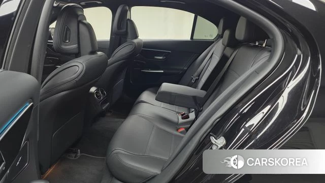 Mercedes-Benz C-Class W206 2023 Черный из Кореи, фото 2