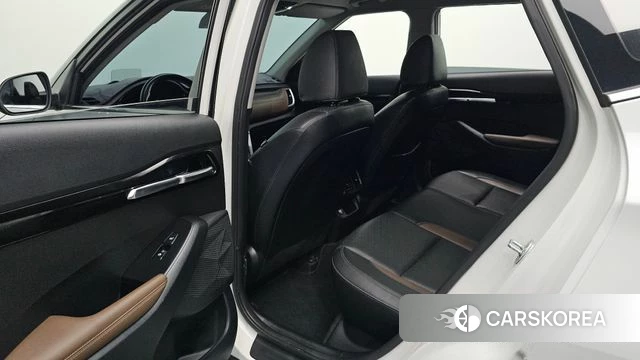 Kia Seltos 2019 Белый из Кореи, фото 2