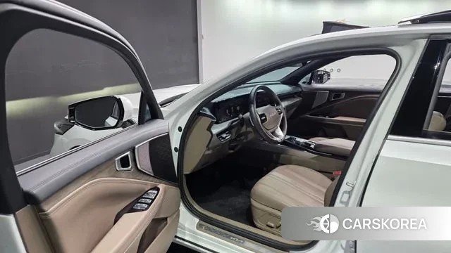 Kia K8 Hybrid 2023 Белый из Кореи, фото 2