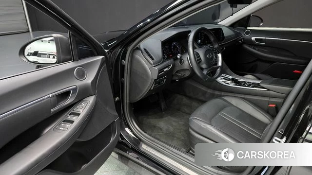 Hyundai Sonata (DN8) 2021 Черный из Кореи, фото 2