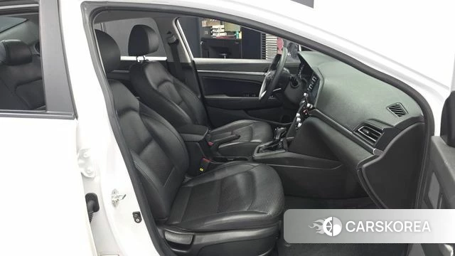 Hyundai The New Avante AD 2019 Белый из Кореи, фото 2