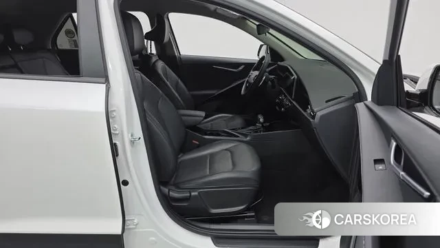 Kia Di Ol Nu Niro 2022 Белый из Кореи, фото 2