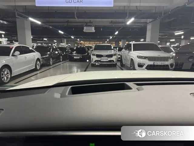 Hyundai Santa Fe (MX5) 2023 Белый из Кореи, фото 2