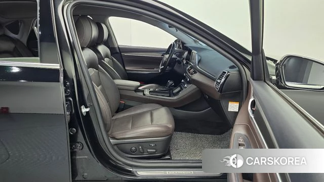 Hyundai Grandeur IG Hybrid 2019 Черный из Кореи, фото 2