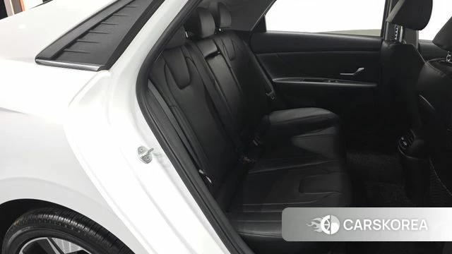 Hyundai Avante (CN7) 2022 Белый из Кореи, фото 2