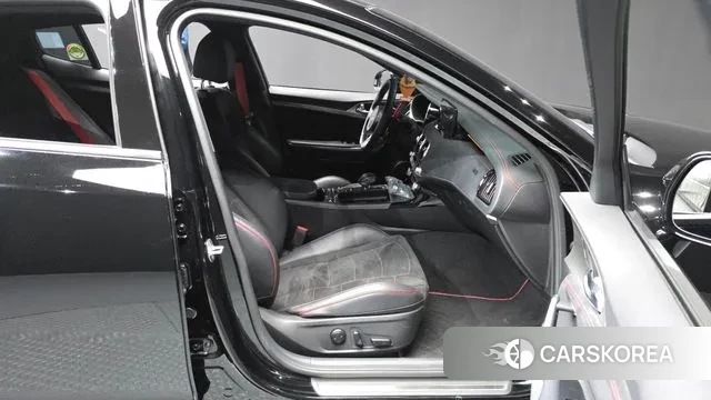 Kia Stinger Meister 2022 Черный из Кореи, фото 2