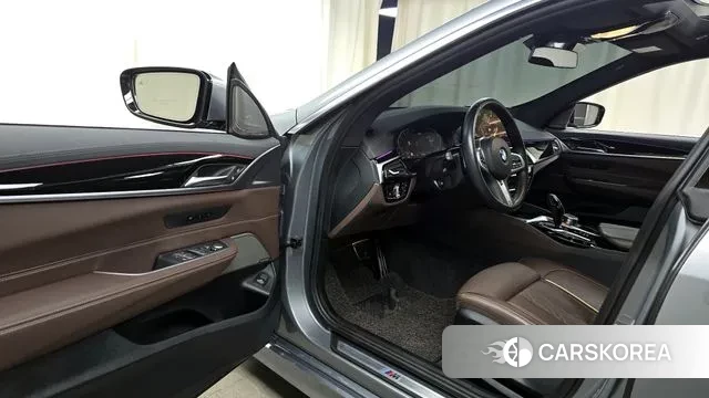 BMW 6 Series GT (G32) 2022 Серый из Кореи, фото 2