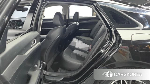 Kia K5 3rd generation 2023 Черный из Кореи, фото 2