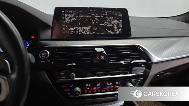 BMW 5 Series (G30) 2019 Синий из Кореи, фото 2