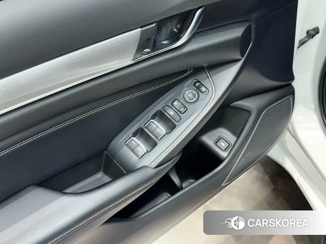 Honda Yingshipai 2022 Белый из Китая, фото 2