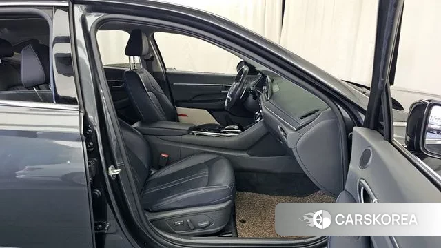 Hyundai Sonata (DN8) 2021 Серый из Кореи, фото 2