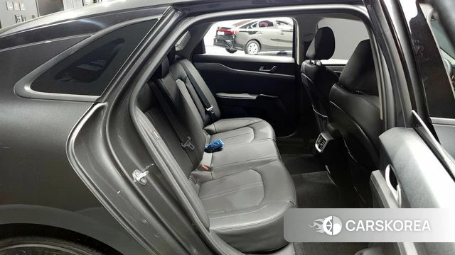 Kia The New K5 3rd generation 2024 Серый из Кореи, фото 2
