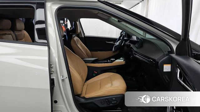 Kia EV6 2021 Жемчужный цвет из Кореи, фото 2