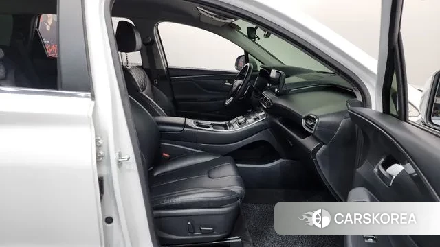 Hyundai The New Santa Fe 2021 Белый из Кореи, фото 2