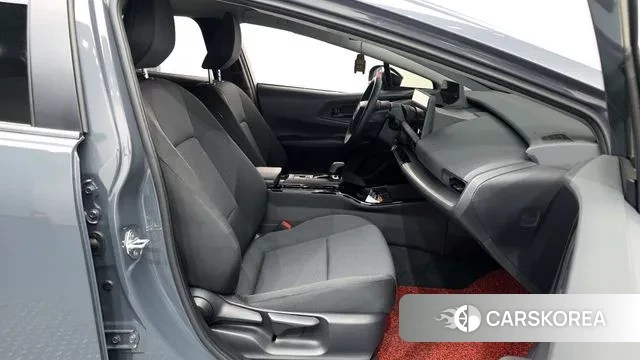 Toyota Prius 5th Generation 2024 Серый из Кореи, фото 2