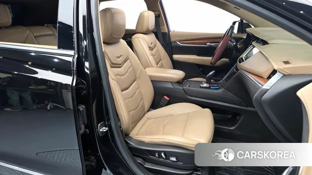 Cadillac XT5 2019 Черный из Кореи, фото 2