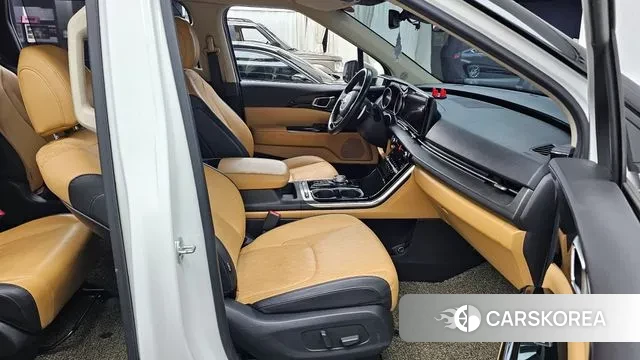 Kia Carnival 4th generation 2020 Белый из Кореи, фото 2