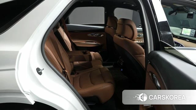 Genesis GV70 2021 Белый из Кореи, фото 2