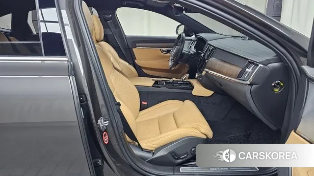 Volvo S90 2021 Серый из Кореи, фото 2