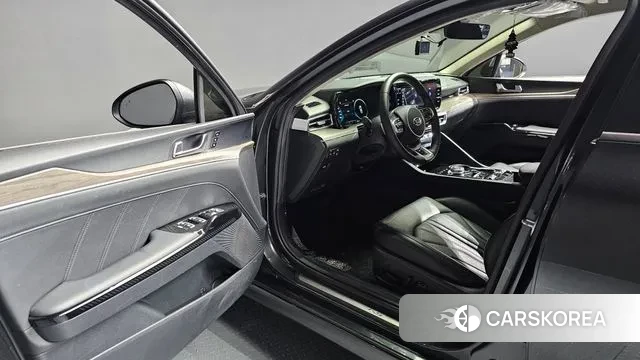 Kia K5 3rd generation 2021 Серый из Кореи, фото 2